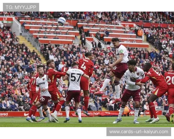 利物浦整体推进更连贯,范戴克出球保持冷静 利物浦整体推进更连贯,范戴克出球保持冷静